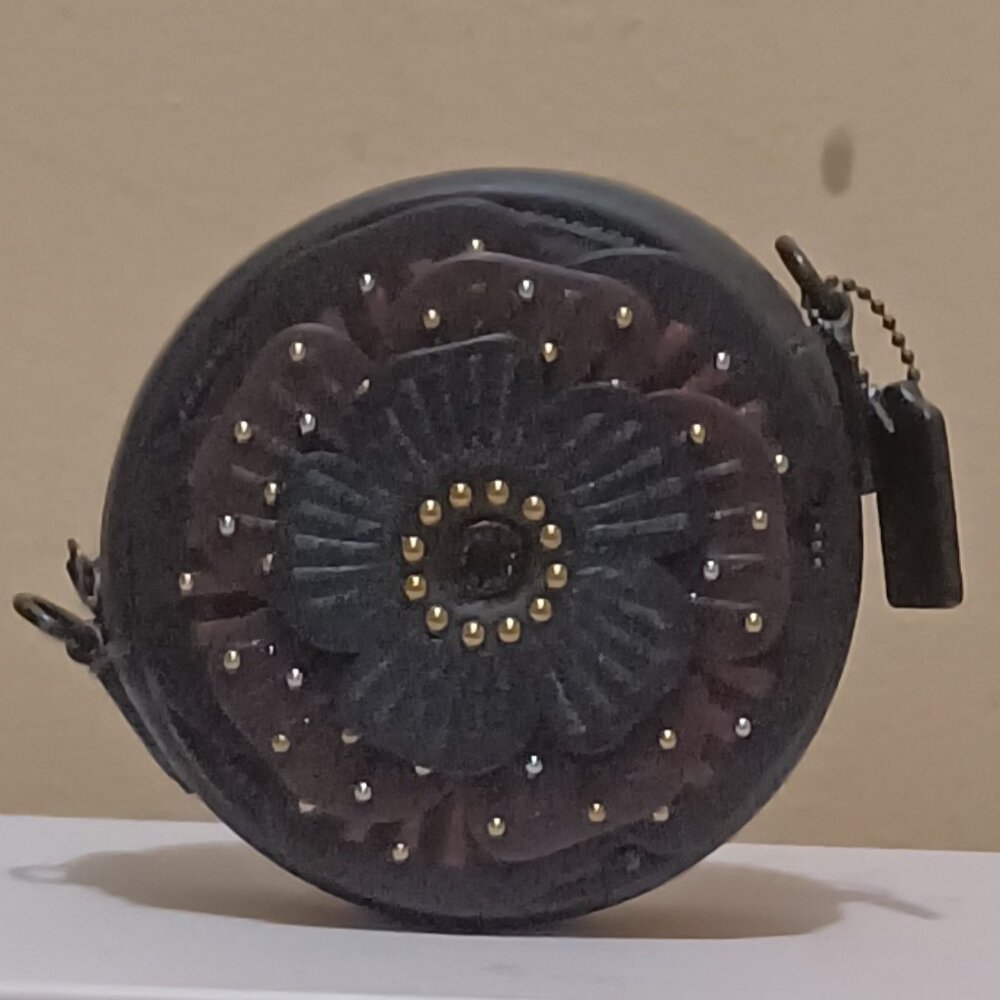Gorgeous Genuine Coach Money Purse